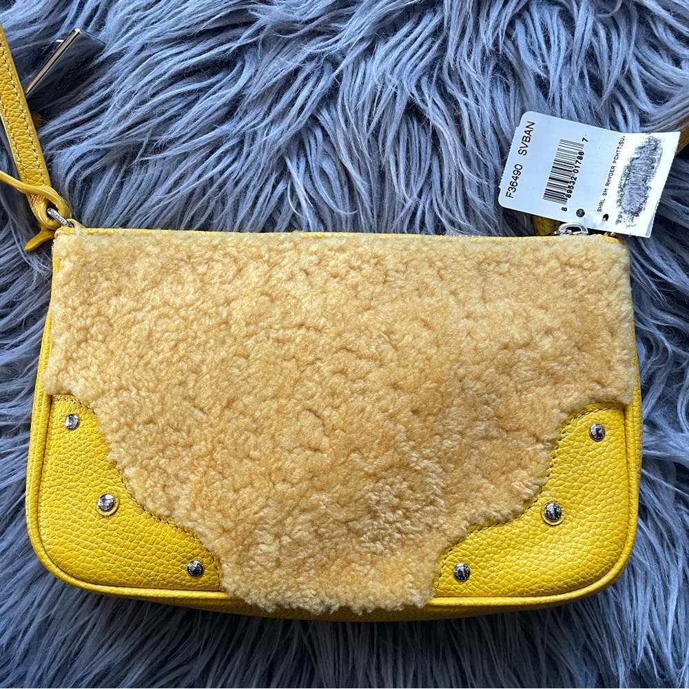 COACH ryder shearling crossbody bag - Picture 3 of 14